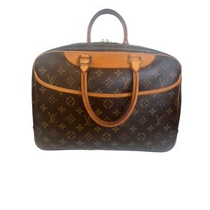 LOUIS VUITTON Monogram Deauville